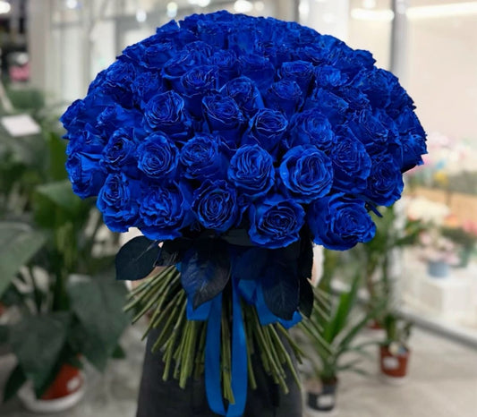 101 Blue Roses