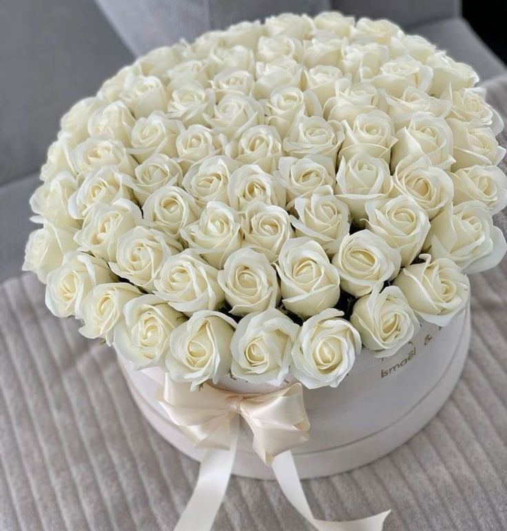 51 White Roses