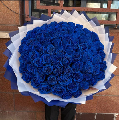 101 Blue Roses